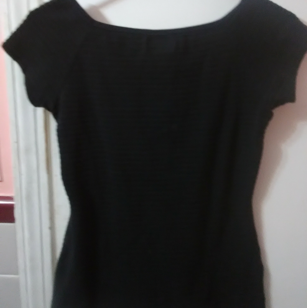 Black pullover short sleeve shirt by espirit